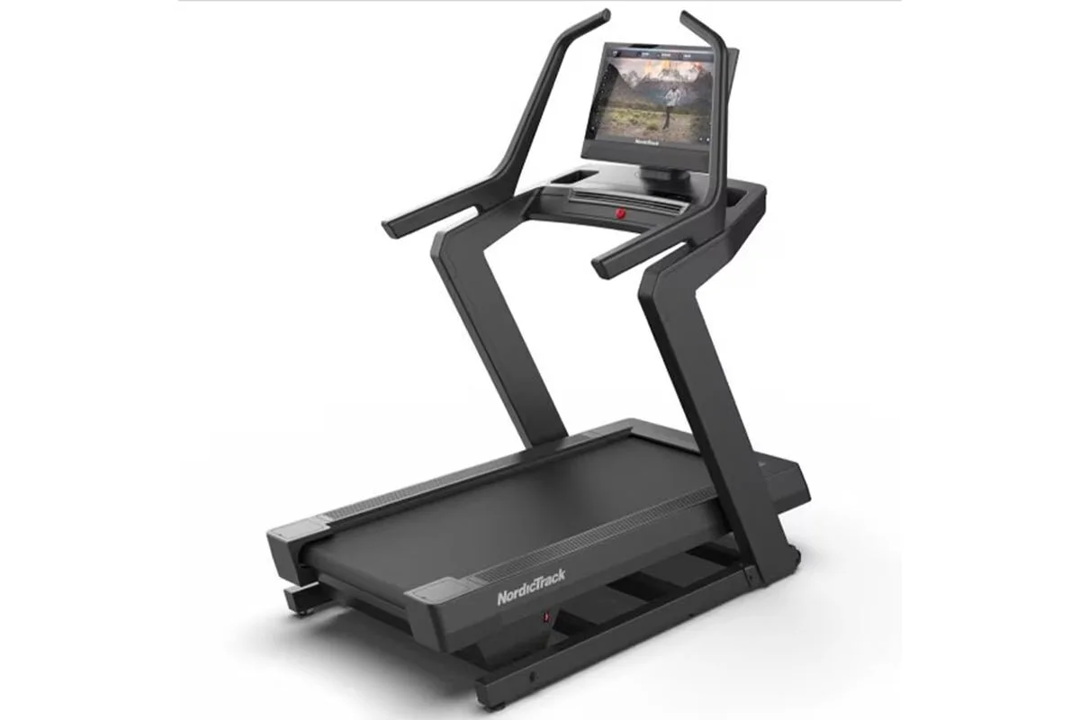 NordicTrack Incline Trainer Treadmill with 24 Inch Touchscreen