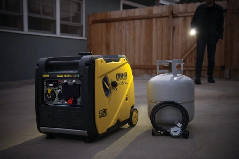 Champion 3650/4650W Dual Fuel Portable Inverter Generator - Image 2