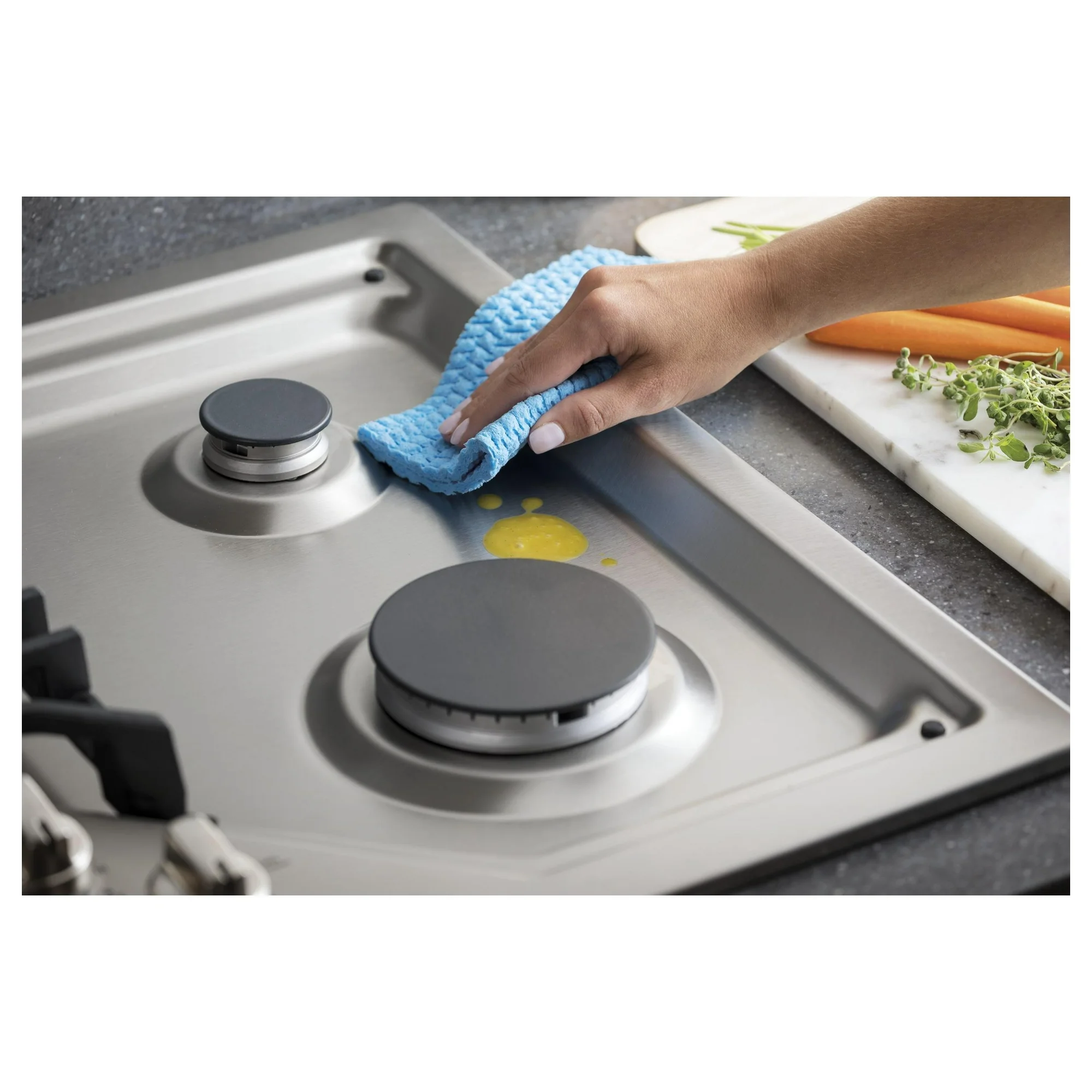GE 30 Inch Built-In Gas Cooktop - Image 3
