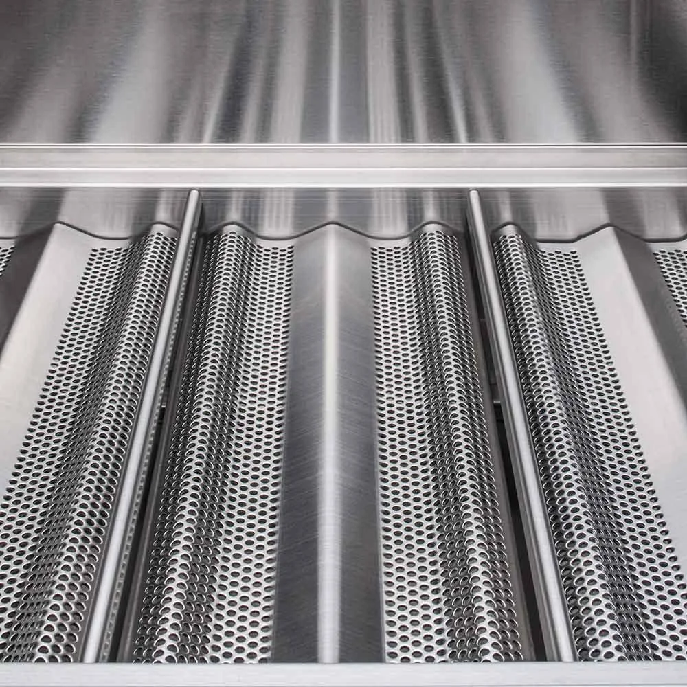 Blaze 32 Inch 4-Burner Built-In Gas Grill - Image 3