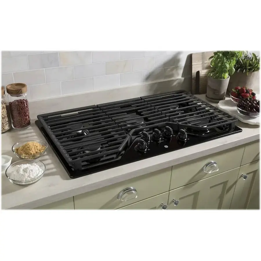 GE 36 Inch Built-In Gas Cooktop - Image 3